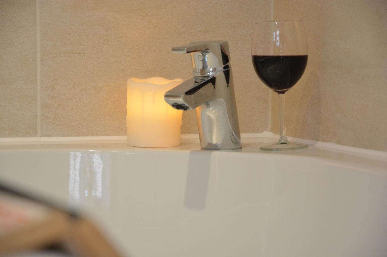 Southwold Arms Apartment Esterno foto